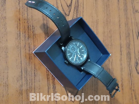 TOMMY HILFIGER watch